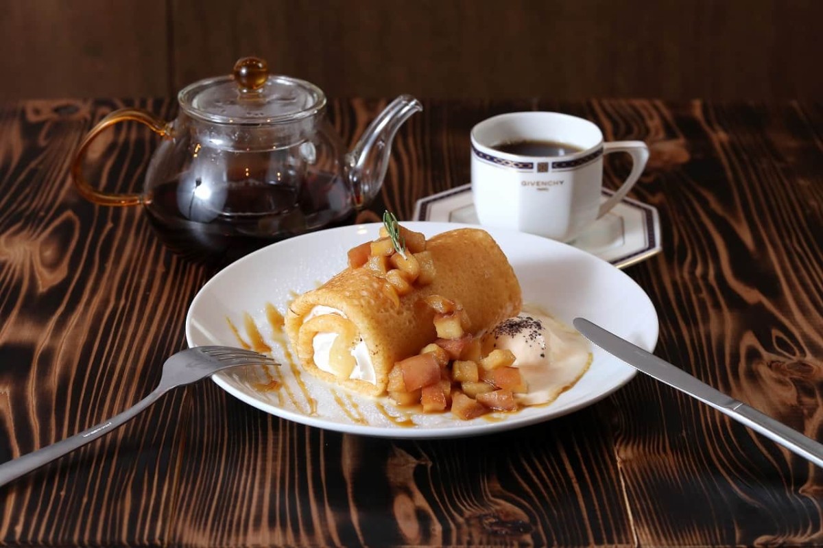 鳥取県米子市にオープンした『cafe You.』の「りんごのキャラメリゼクレープ」
