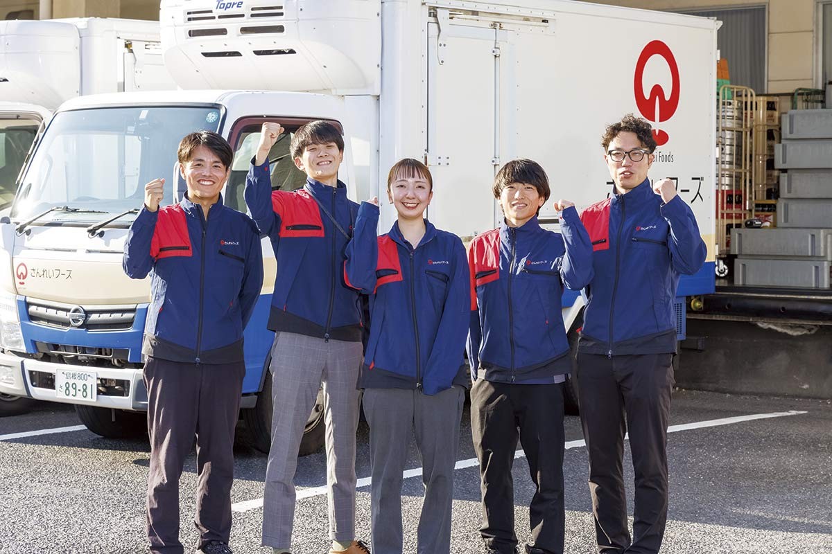 山陰の企業「さんれいフーズ」の社員のみなさん