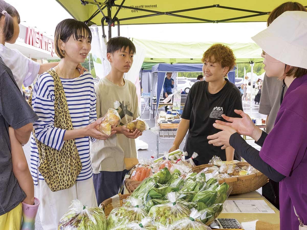 山陰の企業「みしまや」の仕事風景