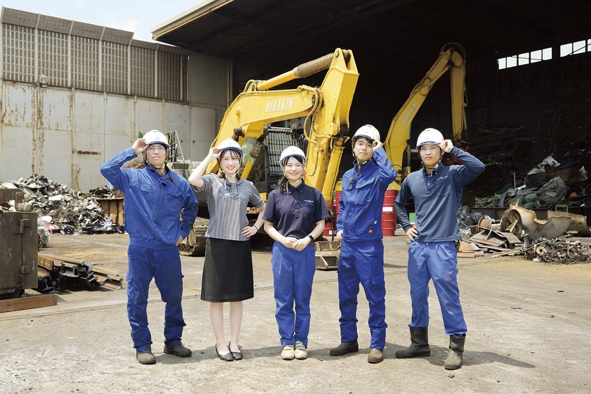 山陰の企業「平林金属」の社員のみなさん