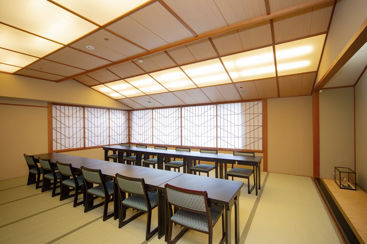 松江市の旅館「野津旅館」の内観