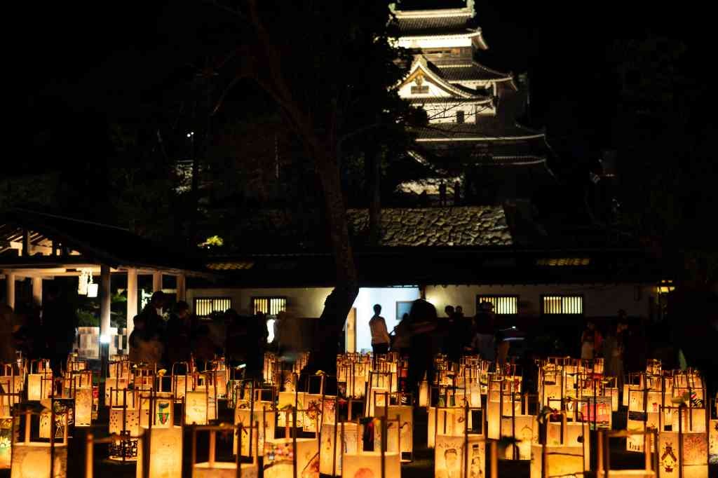 島根県松江市のイベント「松江水燈路（マツエスイトウロ）」のイメージ