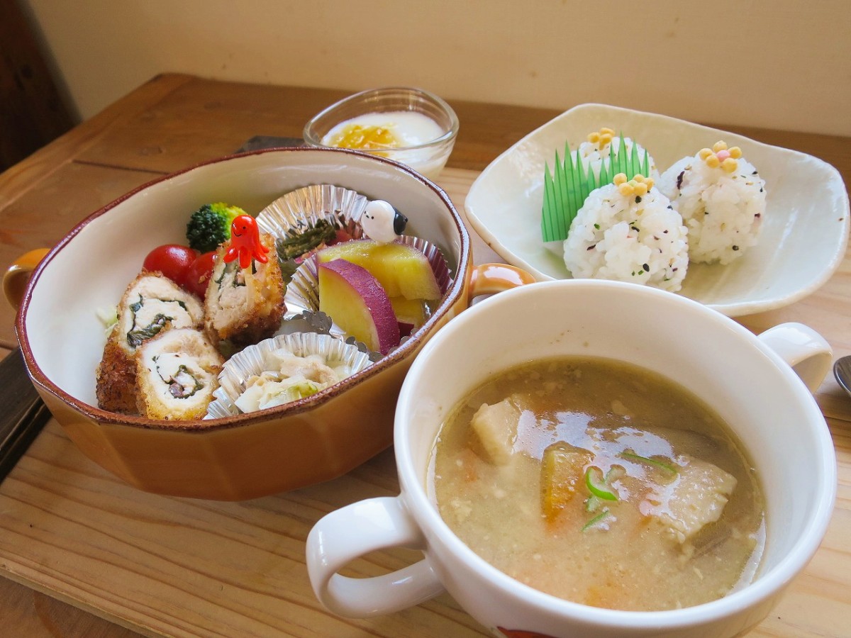 松江市東忌部町『カフェこだま』の料理