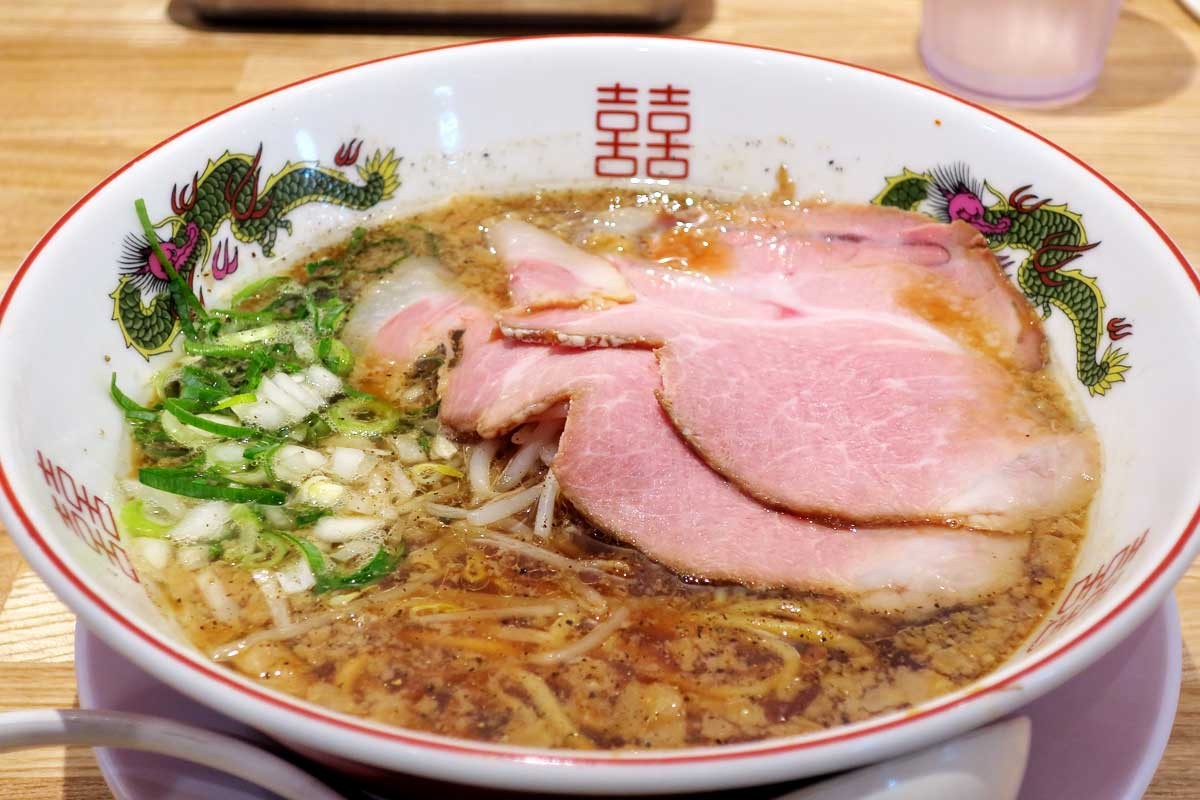 鳥取県鳥取市にオープンした『めんや ふうたろう』のラーメン