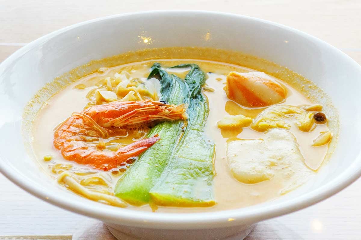 松江市『AUTHENTIC cafe』の「麻辣坦」