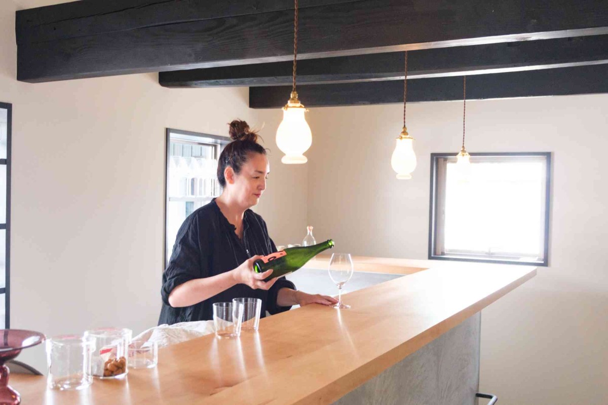 島根県松江市にオープンした『clos』の内観