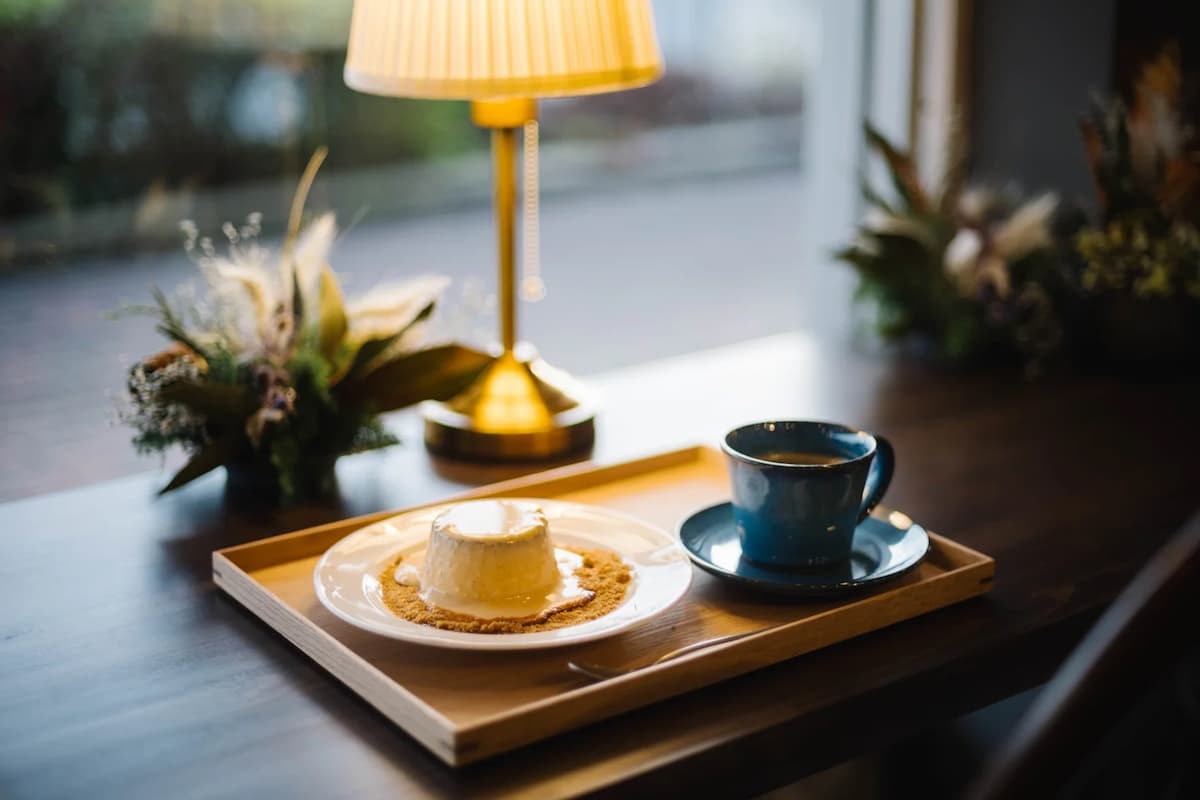 鳥取県東伯郡琴浦町にある『Totto PURIN CAFE』の「プレミアム砂プリン」