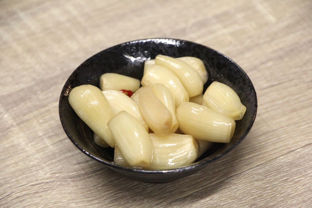 島根県安来市にある居酒屋『吞み酒場壱』で提供している料理_らっきょう漬け