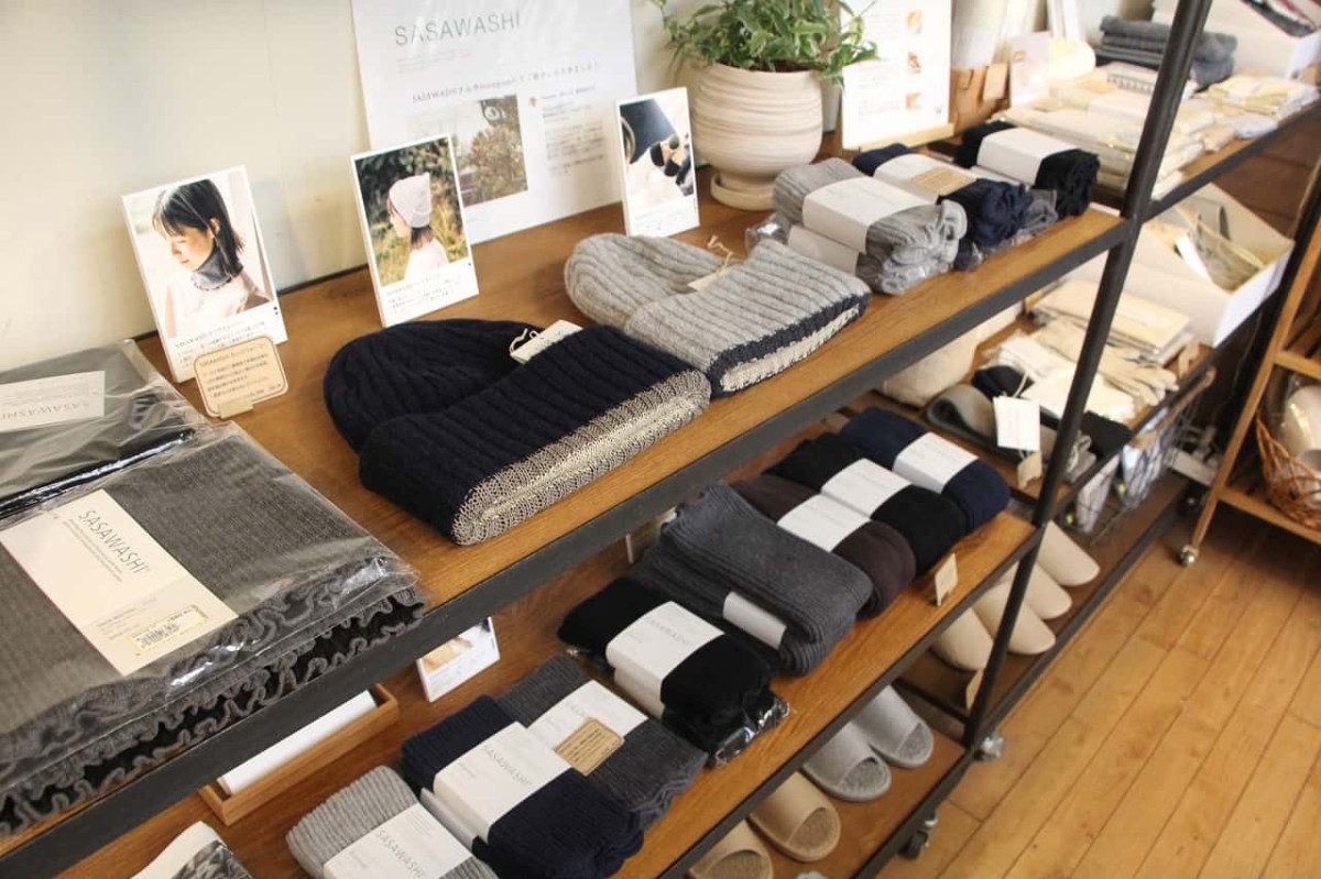 島根県松江市にある雑貨屋『デコレ』で販売している「SASAWASHI」シリーズ