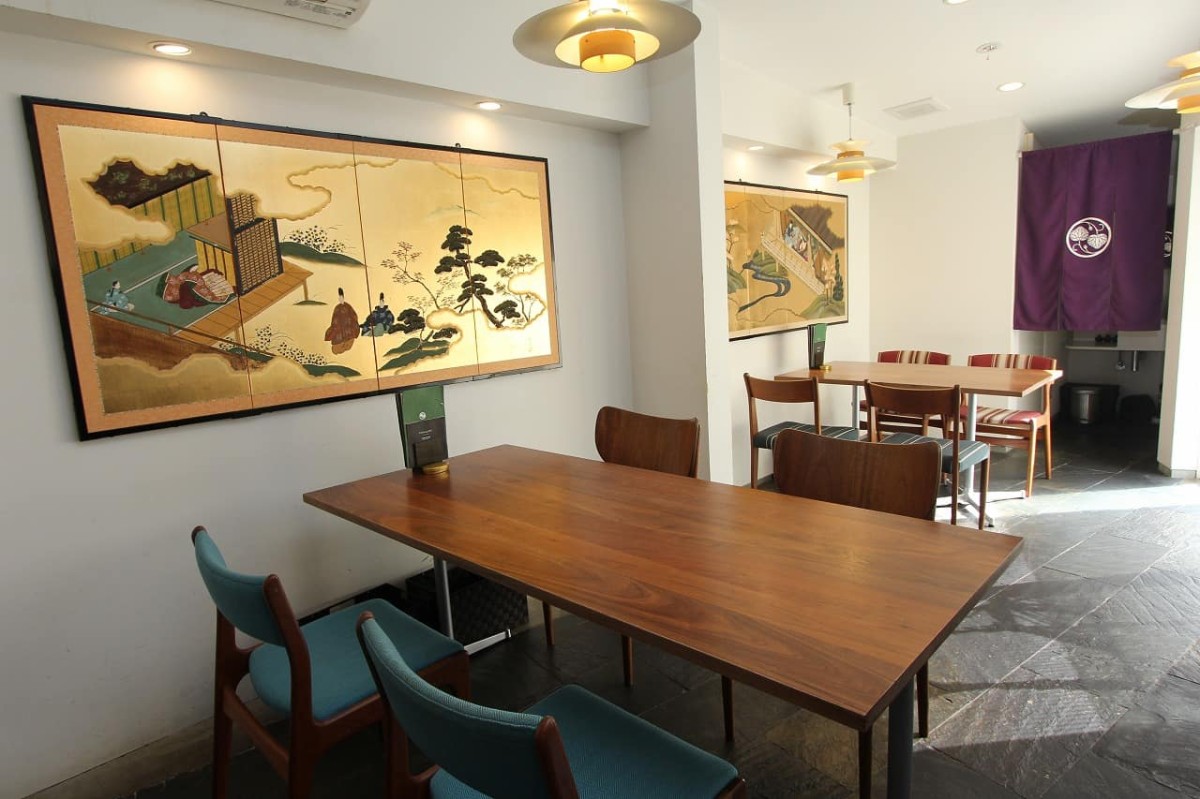 島根県出雲市にある『葵姫原庵』の店内