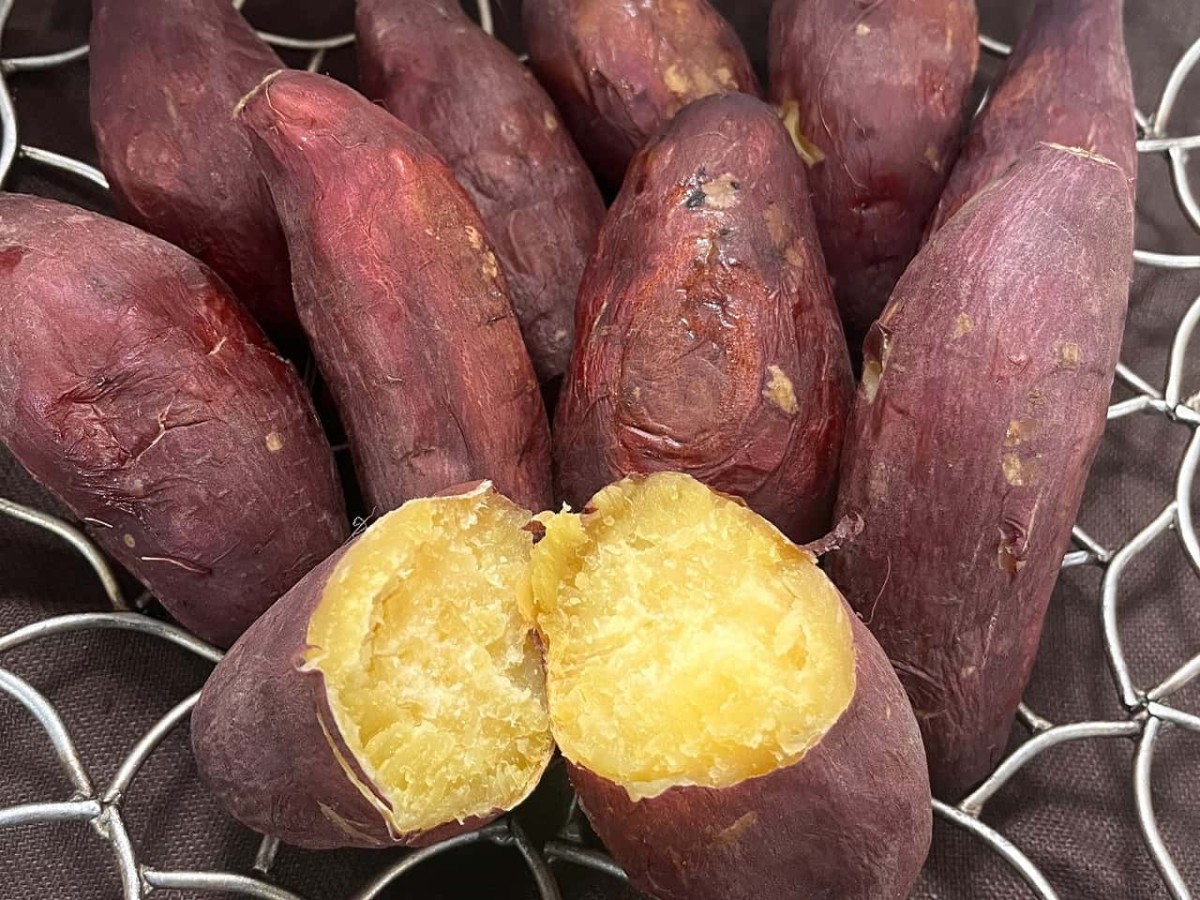 島根県松江市にある『PANTOGRAPH（パンタグラフ）』で販売している焼きいも