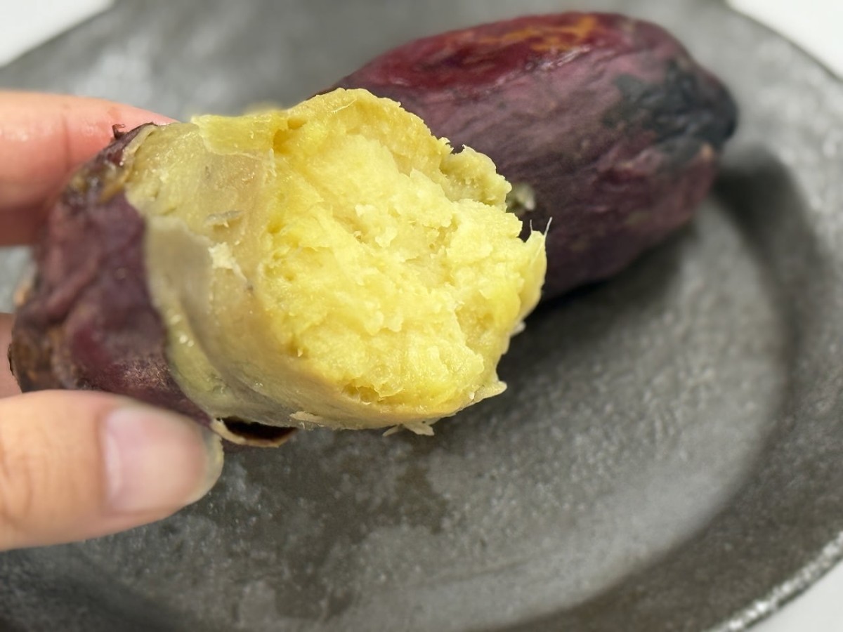 島根県松江市にある『スーパーマーケットハロー』で販売している焼きいも