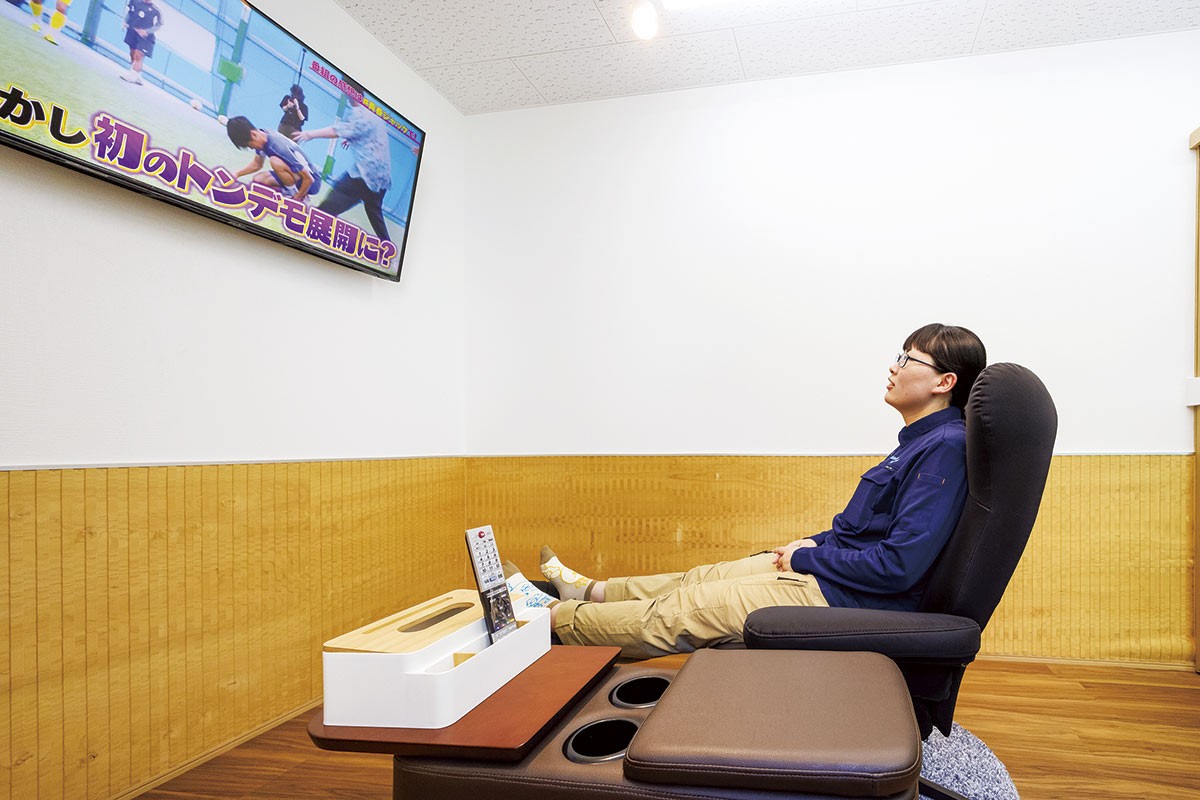 浜田市「島根合板株式会社」の休憩室