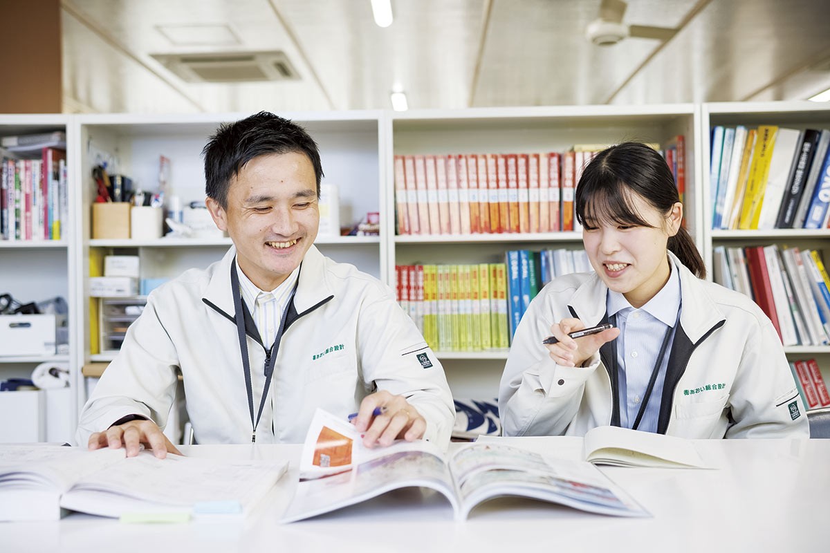 米子市「株式会社あおい総合設計」の仕事風景