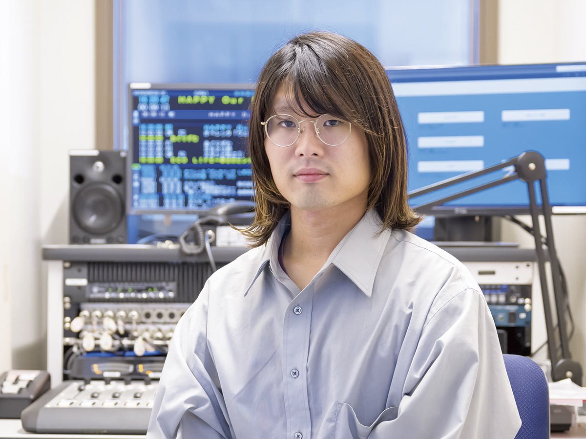 松江市「株式会社エフエム山陰」のスタッフ