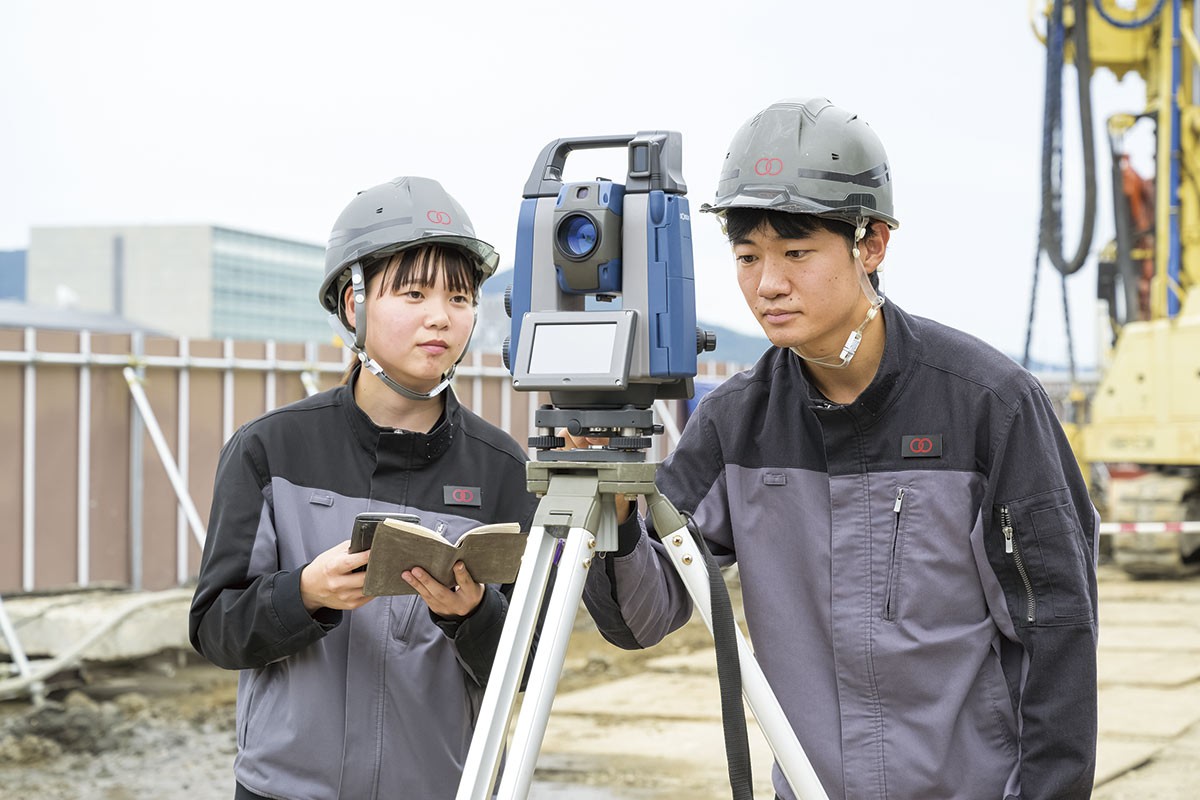 松江市「カナツ技建工業株式会社」のスタッフ