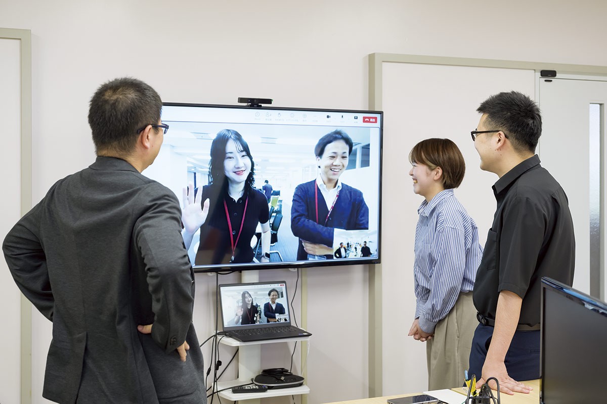 安来市「株式会社SI＆C」の業務風景