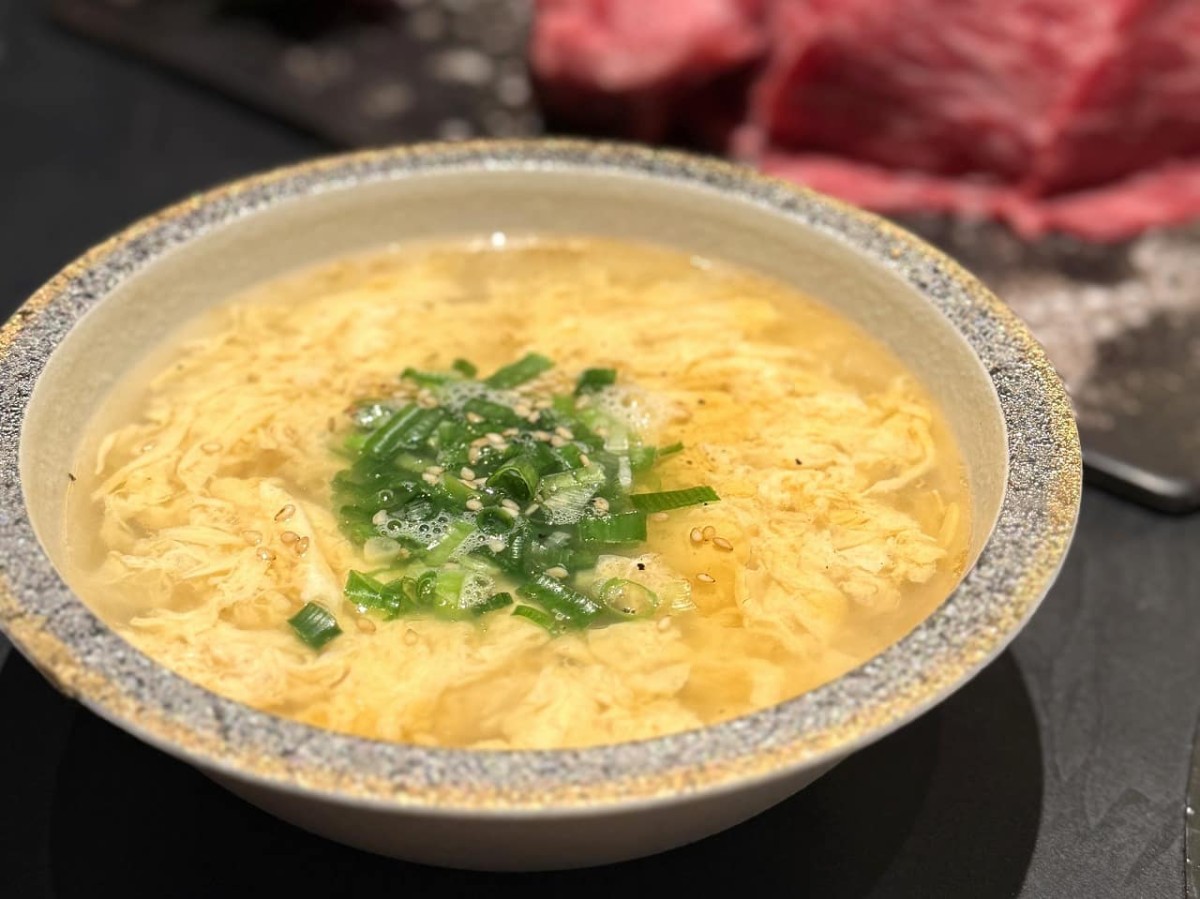 鳥取県米子市にある焼肉店『肉屋正々堂』で提供しているスープ