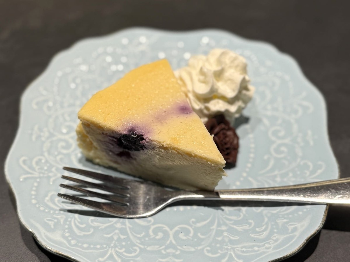 鳥取県米子市にある焼肉店『肉屋正々堂』で提供しているチーズケーキ