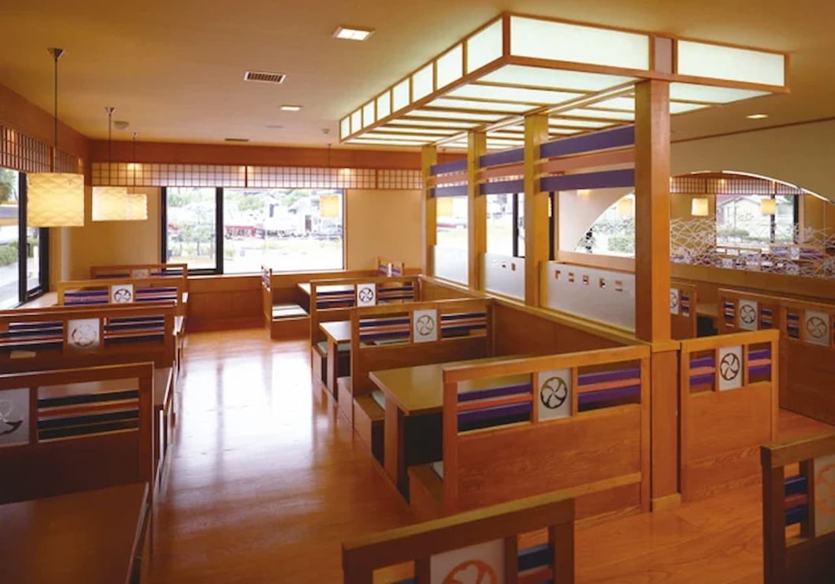 鳥取県米子市にある『海鮮れすとらん 四季庵』の店内