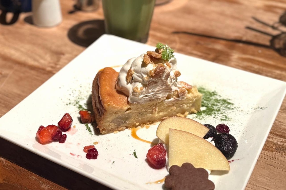 島根県松江市にある『Salone del Cafe Hattori（サローネデルカフェハットリ）』で販売しているケーキ