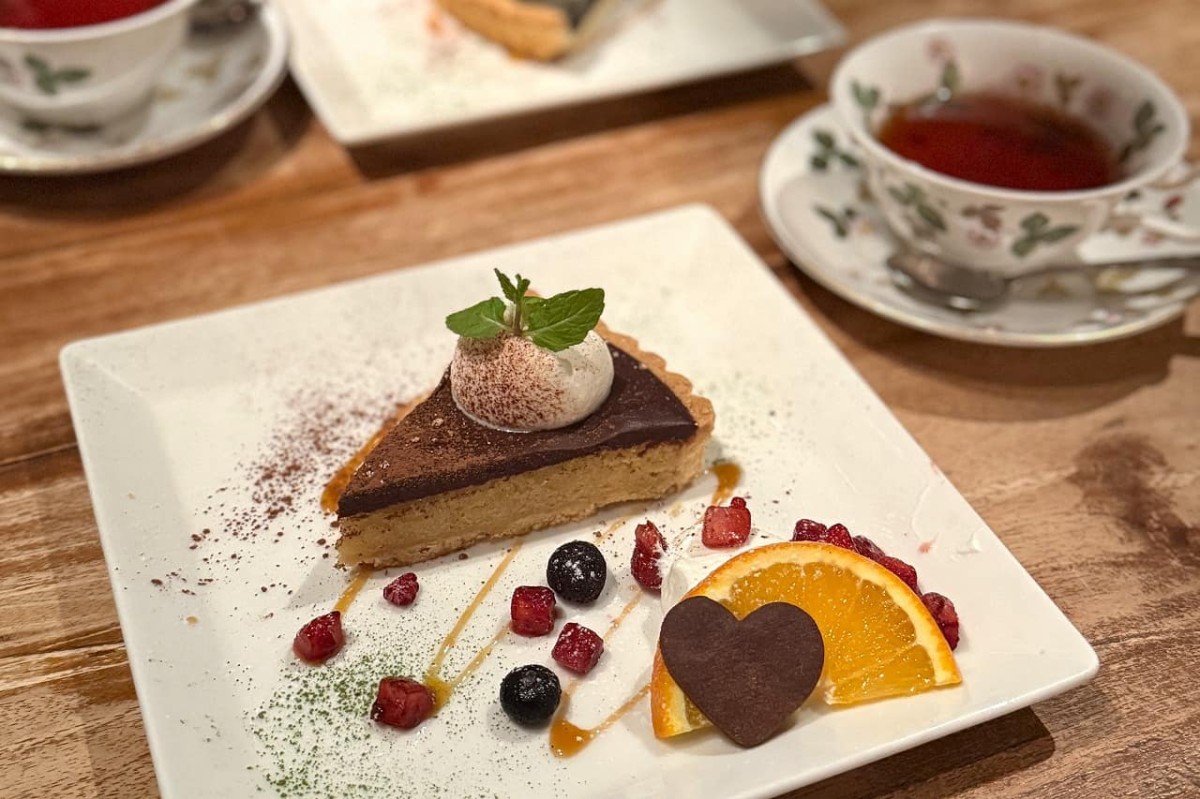 島根県松江市にある『Salone del Cafe Hattori（サローネデルカフェハットリ）』で販売しているケーキ