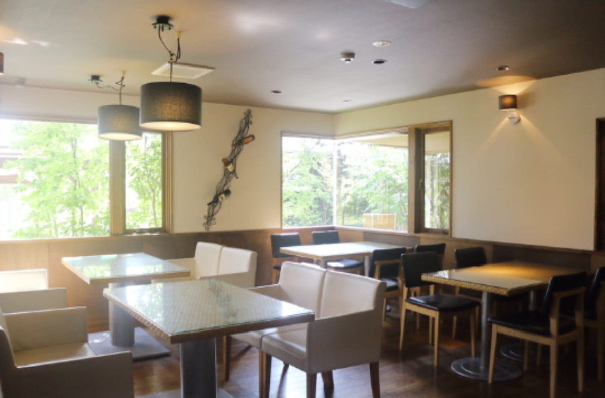 鳥取県米子市にある『FORESTA（フォレスタ）』の店内