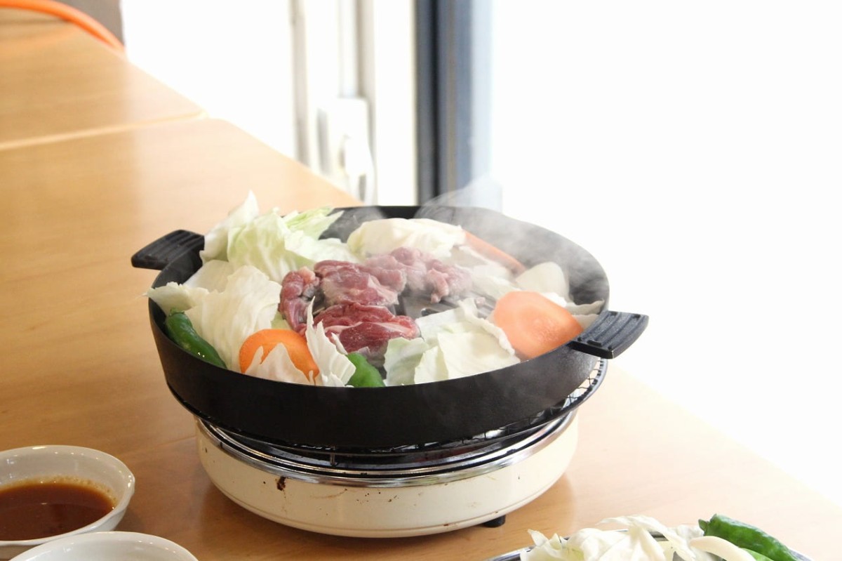 鳥取県米子市にある『とにかくにく』で販売しているジンギスカン