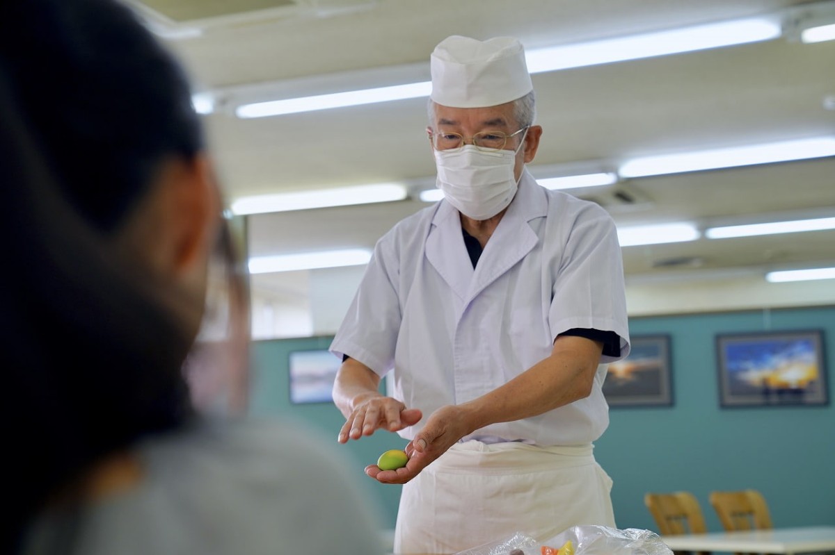 島根県松江市の「おせわさん」が開催の「和菓子づくり体験」