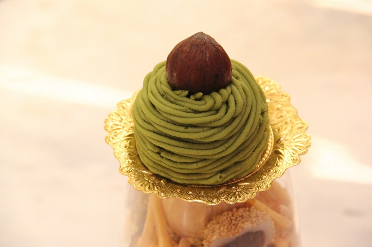 鳥取県米子市にある『SHERIE CAFE 米子髙島屋店』で販売しているパフェのモンブラン