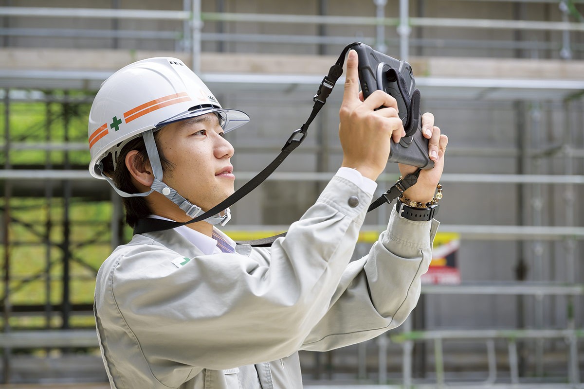 江津市「今井産業 株式会社」の業務風景