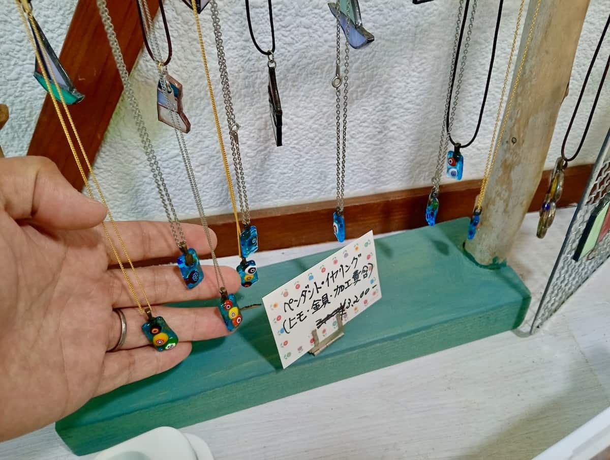 鳥取県西伯郡伯耆町にあるステンドグラス体験工房『Glassmate』のペンダント
