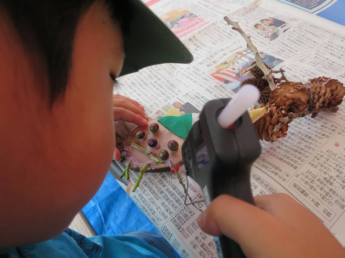 しまね花の郷で開催された「森づくりプチ体験イベント」の様子