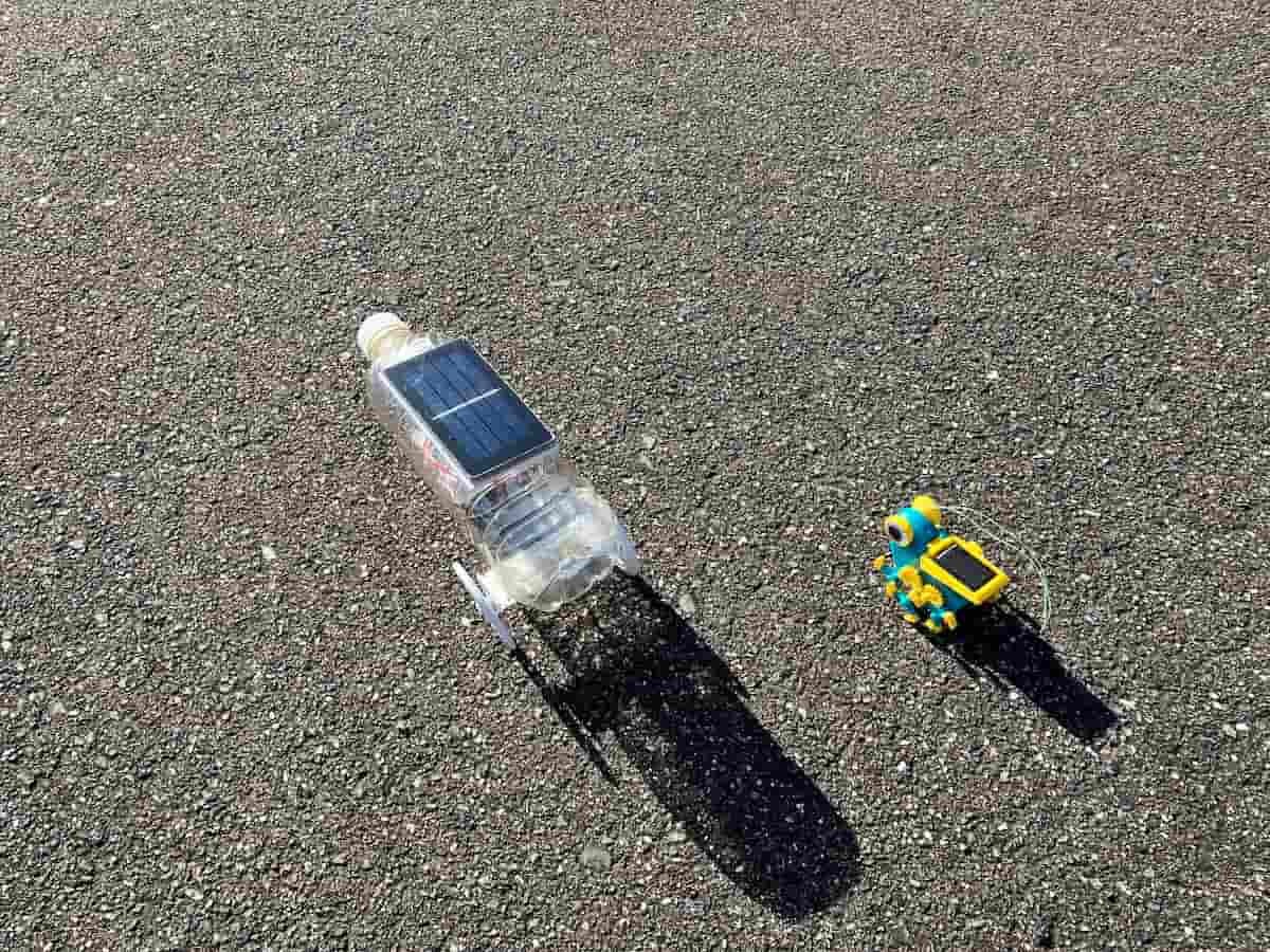 鳥取県米子市『とっとり自然環境館』にある乗り物のソーラーパネル