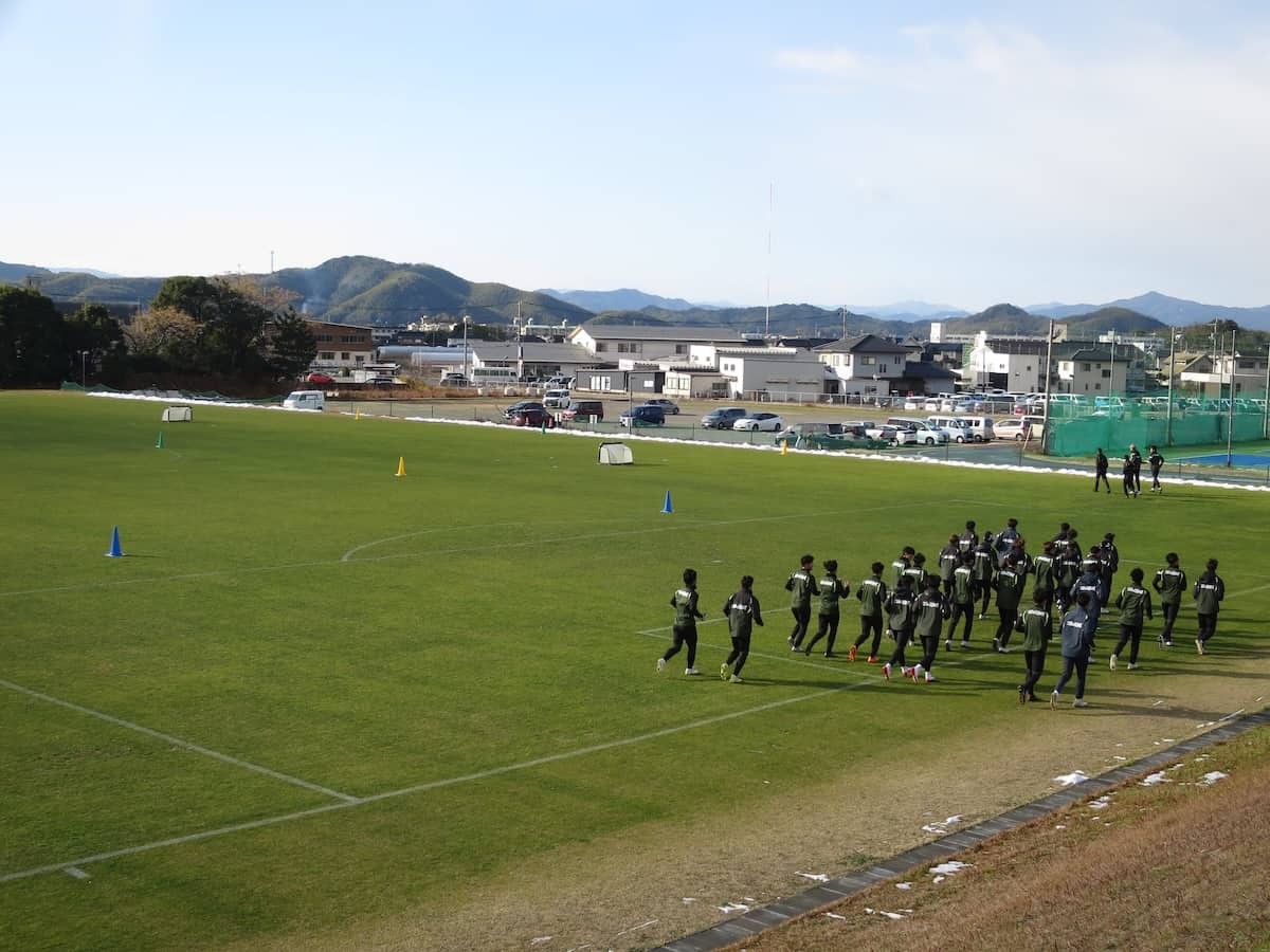 鳥取県のサッカースタジアム『オールガイナーレYAJINスタジアム』で行われた練習風景