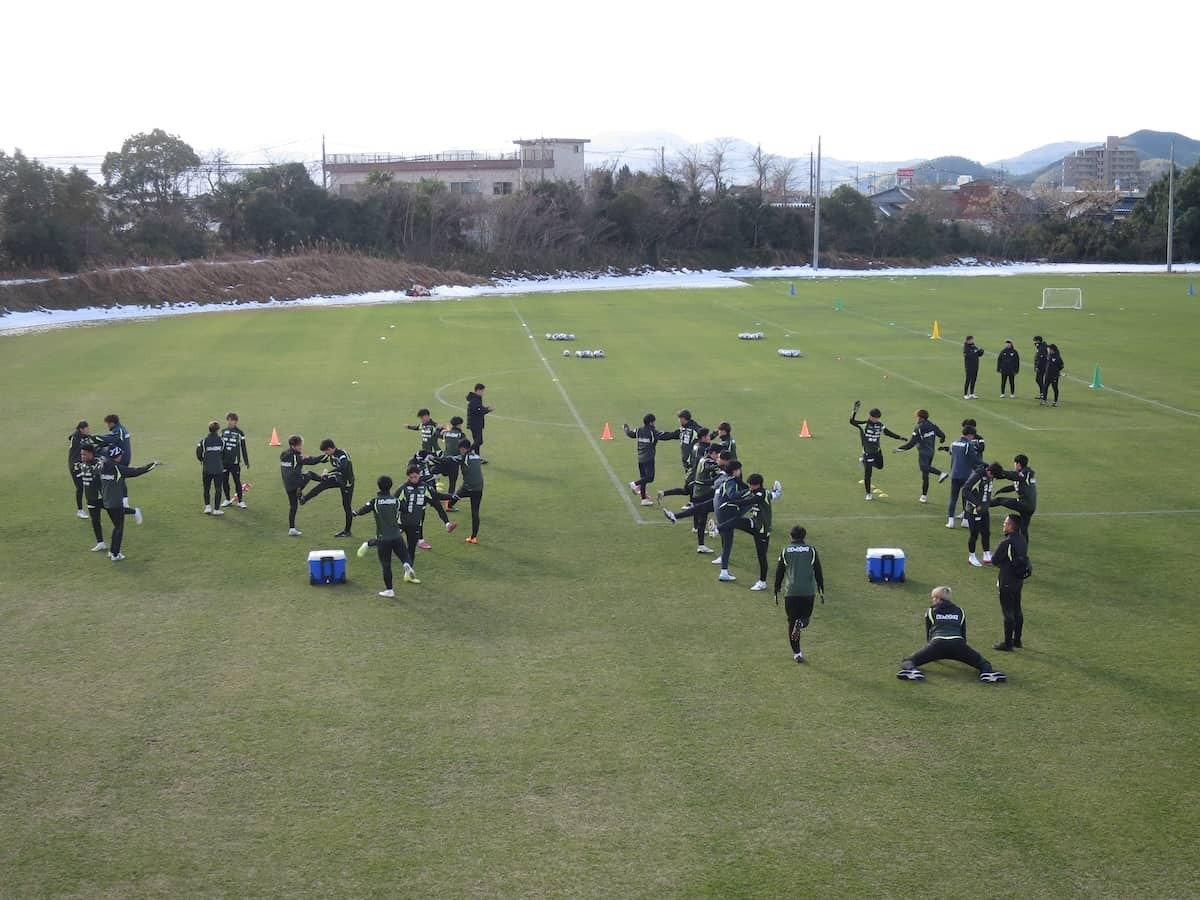 鳥取県のサッカースタジアム『オールガイナーレYAJINスタジアム』で行われた練習風景