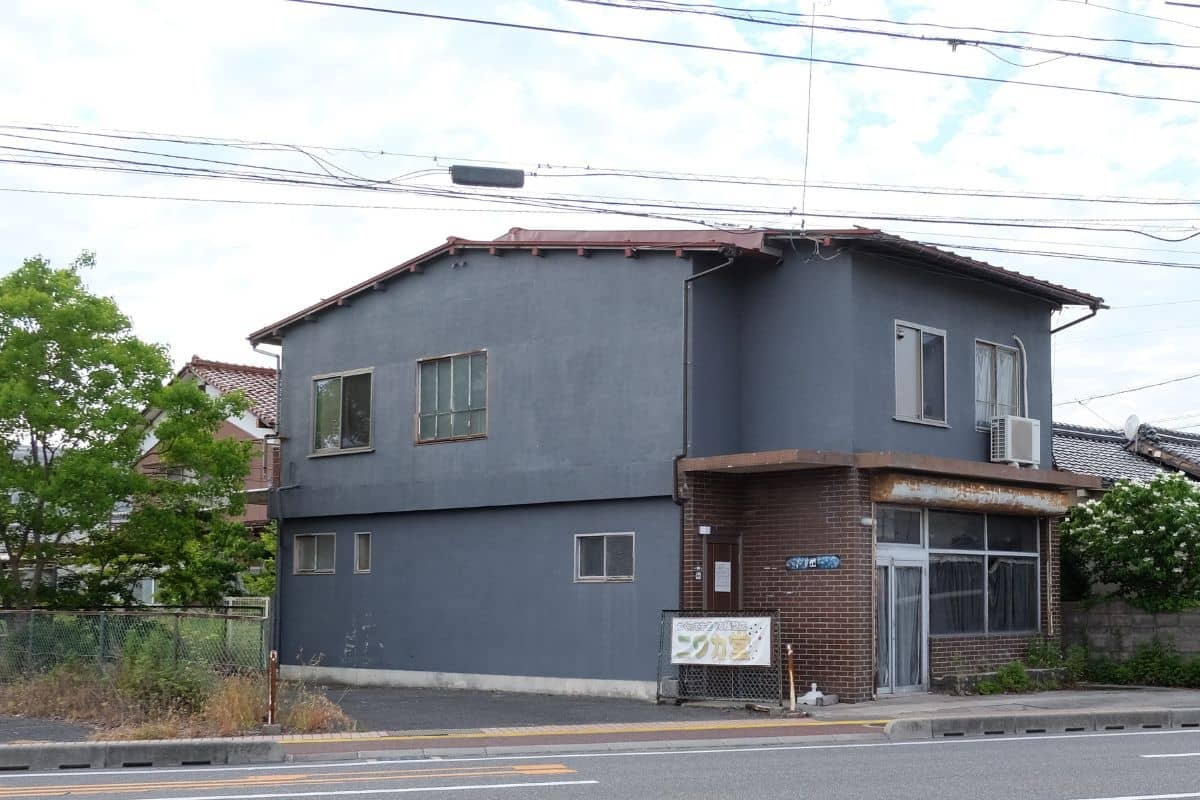 鳥取県米子市にある模型店『ニワカ堂』の外観