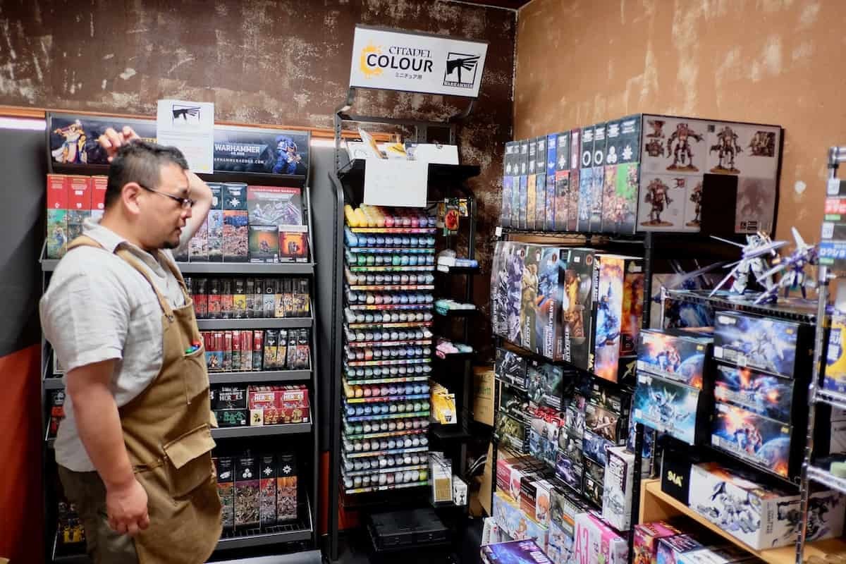 鳥取県米子市にある模型店『ニワカ堂』の店内