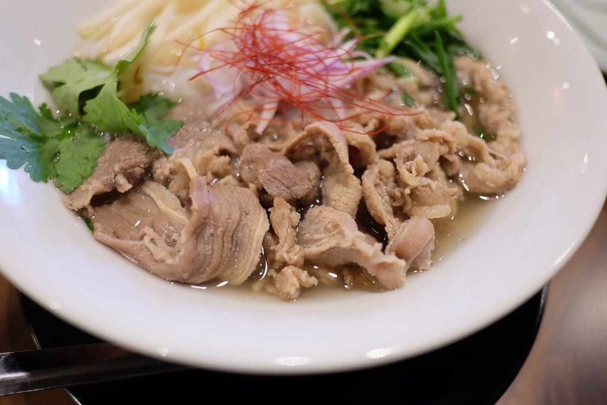 鳥取県米子市にあるベトナム料理専門店『Star＆Sun』の「牛肉のフォー」