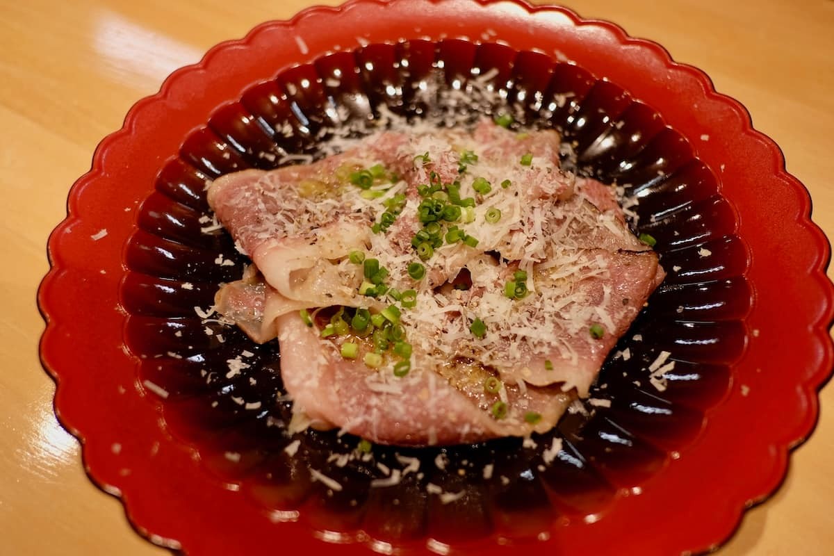 鳥取県境港市にある創作和食居酒屋『りょうり屋 出ざわ』の「和牛の焼きしゃぶ」