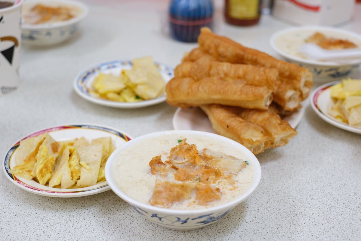 台湾のローカル朝ごはん「シェントウジャン」