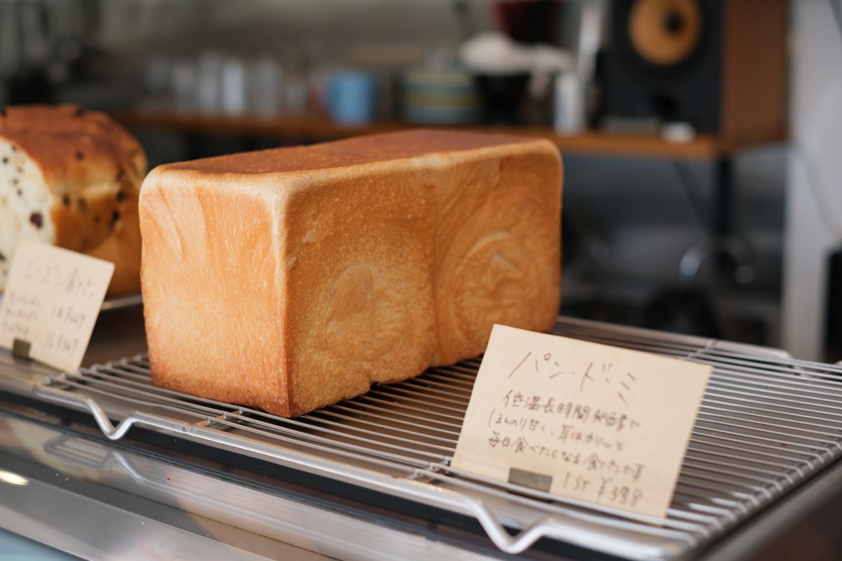 島根県松江市のパン屋『pilvi』の食パン