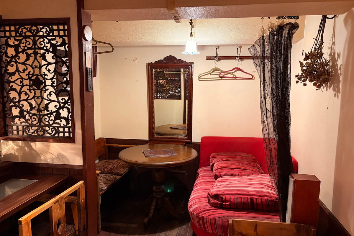 島根県松江市のイタリアン『tura』の店内