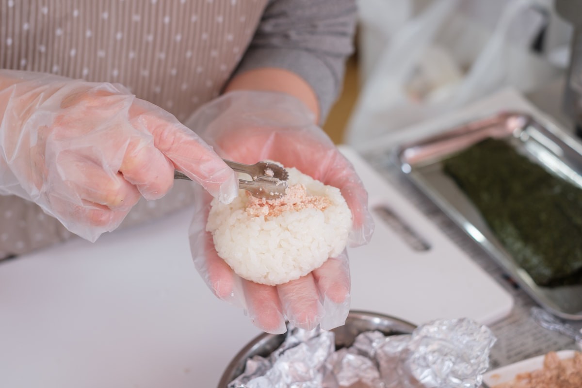 島根県出雲市のおむすび屋『流星ぽんぽこ堂』のおむすび