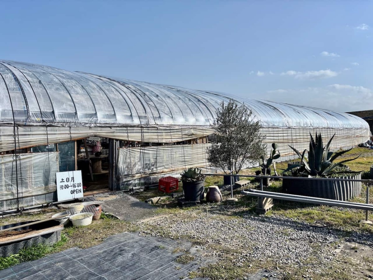 出雲市平田町の『飯塚農園』の外観