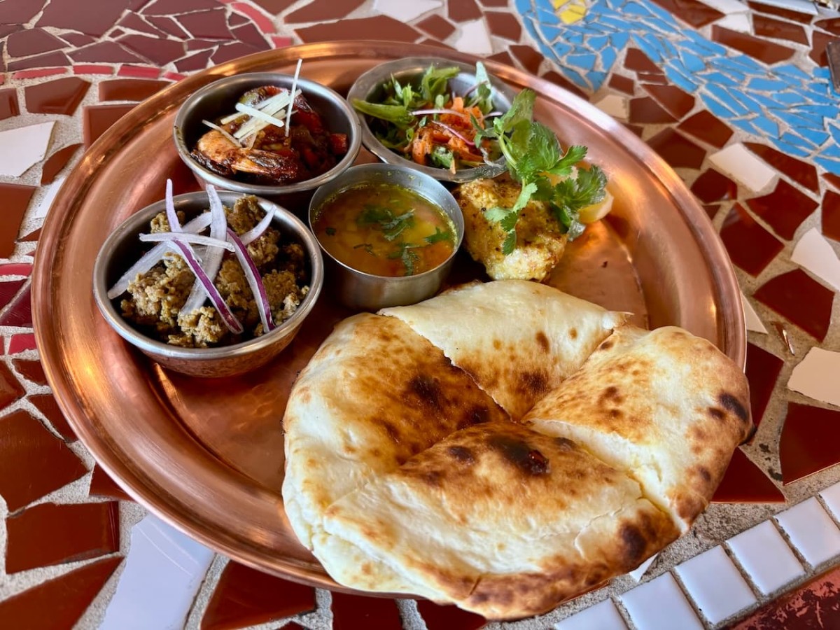 松江市の『SPICE』のカレーセット。