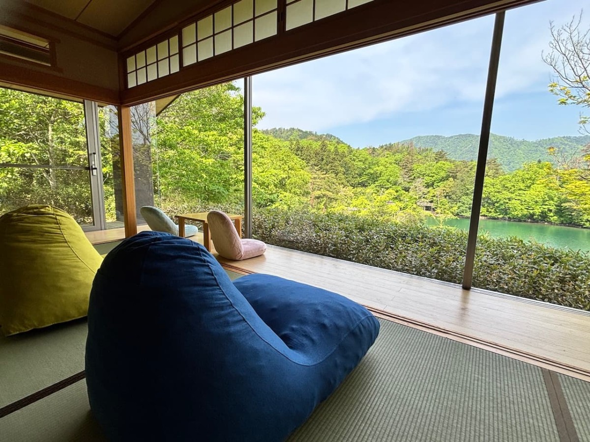 島根県邑南町にある『いわみ温泉 霧の湯』の「畳ルーム」からの眺め