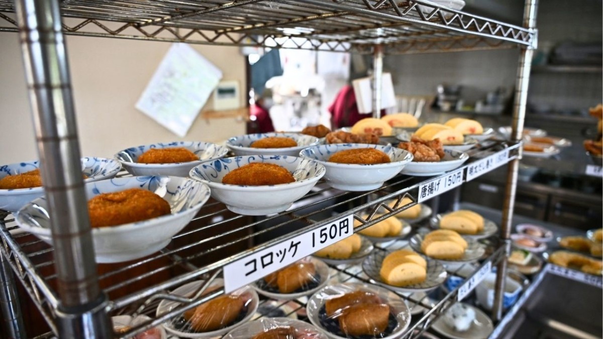 大田市にある『うどん処おおだ』のコロッケ
