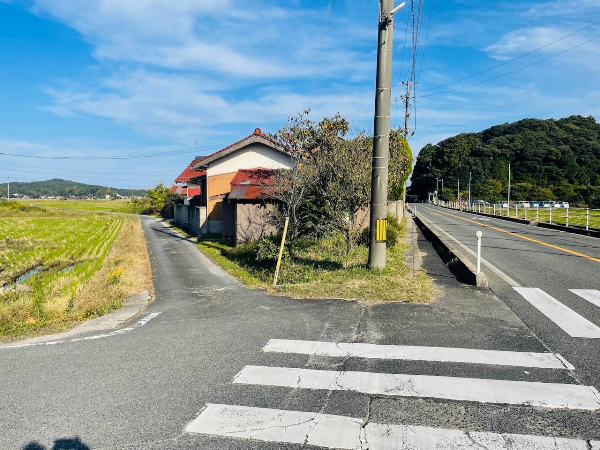 島根県安来市にある流木家具屋×カフェ relaKSの道順