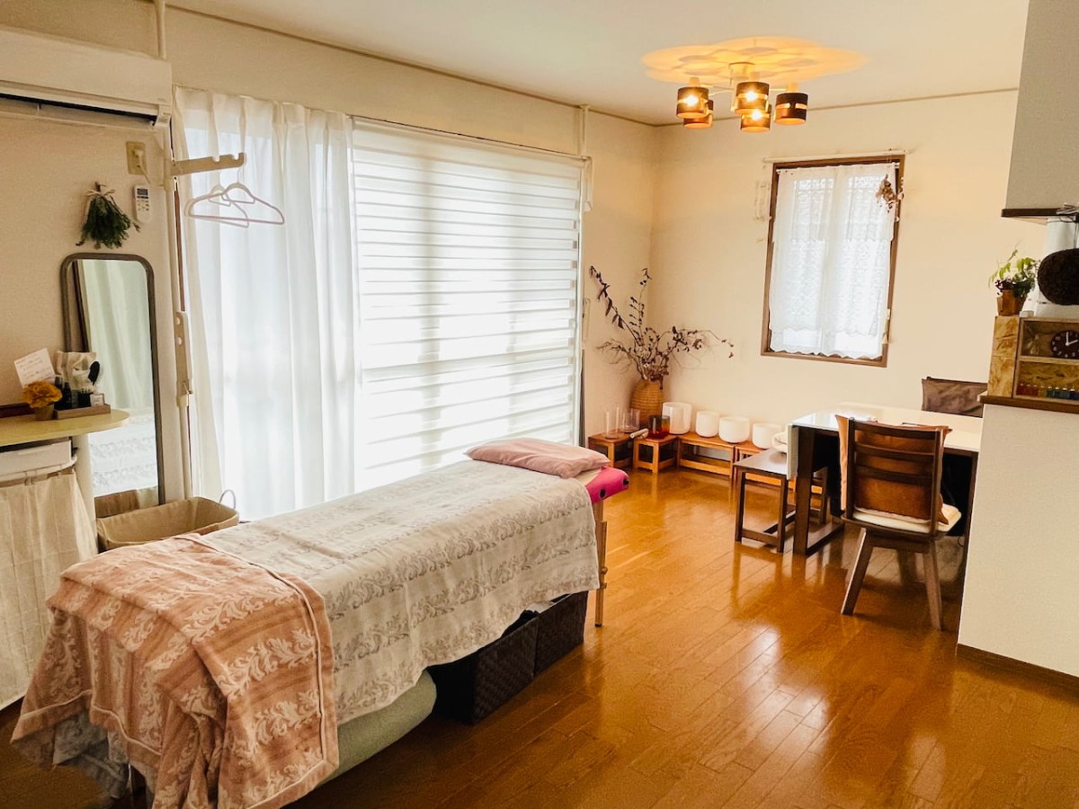 鳥取県米子市にある「腸もみサロン日和」の施術部屋